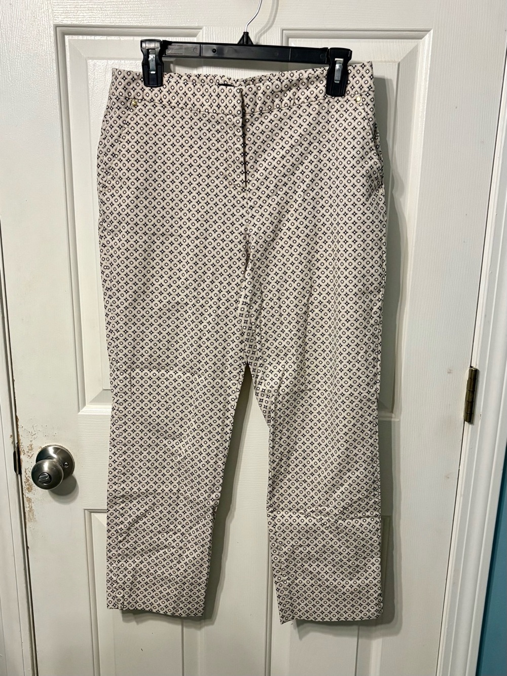 Dana Buchman Cream and Black Geometric Print Chinos
